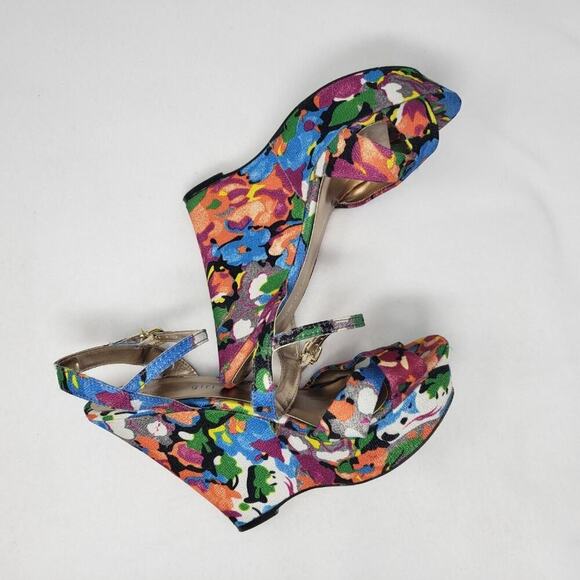 Madden Girl Evonne Mary Jane Watercolor Floral Sandal Wedge Heels 8.5 - Picture 5 of 8